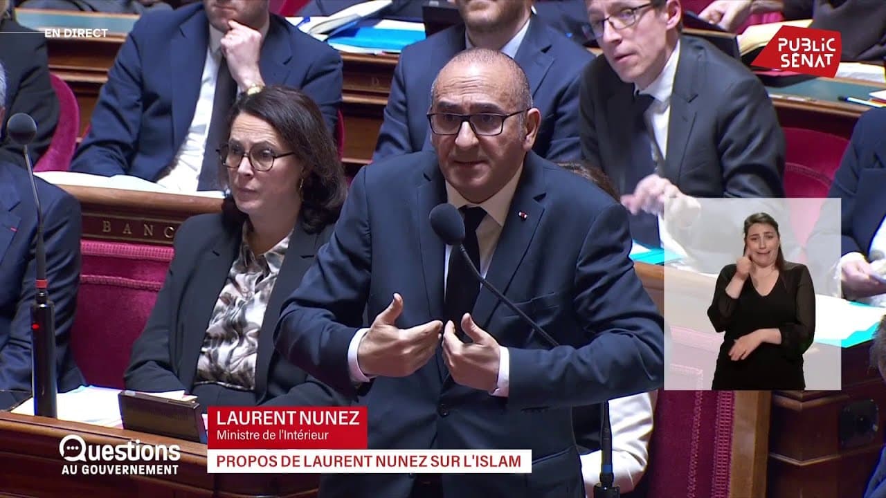 Le ministre de l'Intérieur éclaboussé par ses propos sur l'islam